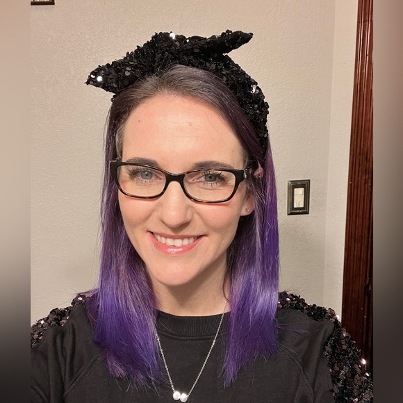 Meet your Posher, Amy - Picture 1 of 3